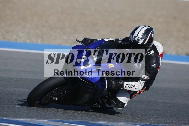 /Archiv-2024/02 29.01.-02.02.2024 Moto Center Thun Jerez/Gruppe rot-red/27